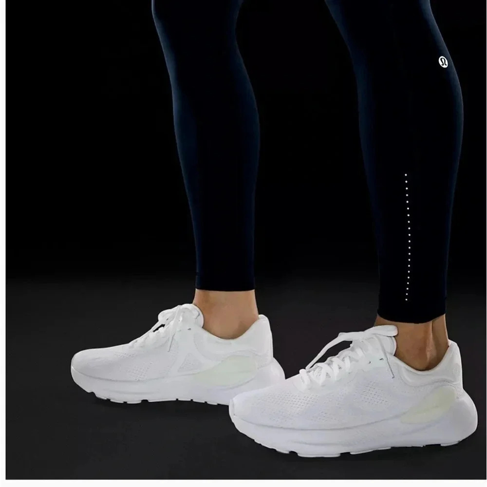 Lululemon Swift Speed High-Rise Tight 28" Women’s Size 20 NWT - Picture 13 of 14